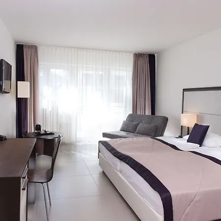 Mark Apart Hotel Ξενοδοχείο 3*