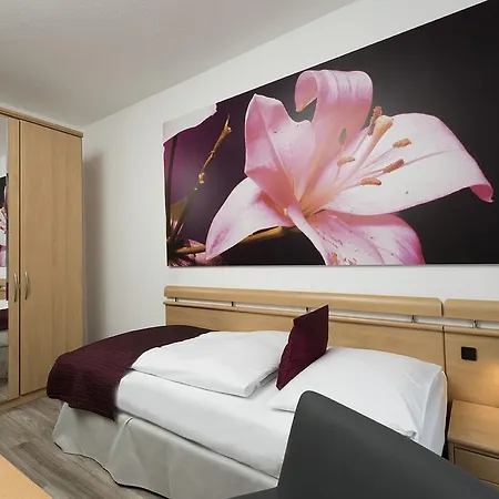 Ξενοδοχείο Mark Apart Hotel 3*